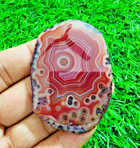 Genuine banded agate - banded, druzy
